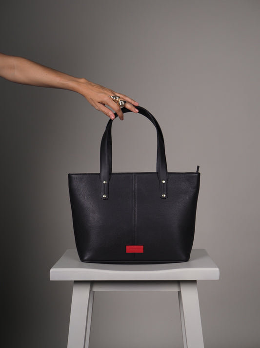Jeannette — Bolso tote de cuero con cremallera negro